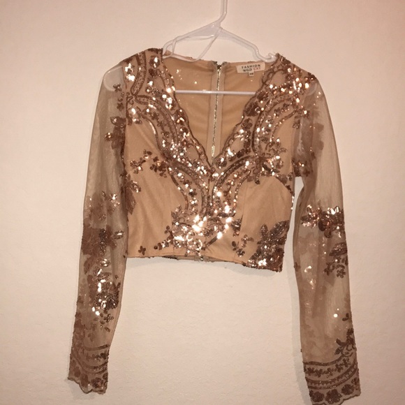 Gold long sleeve crop top Clearance